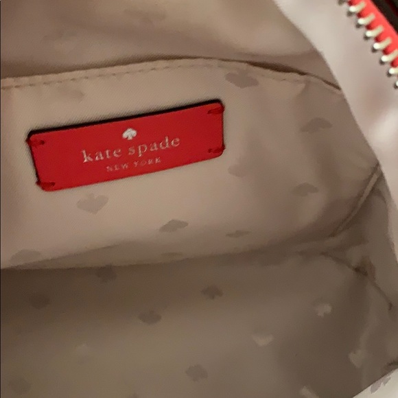 Pair of stylish Kate Spade bags - Picture 2 of 5